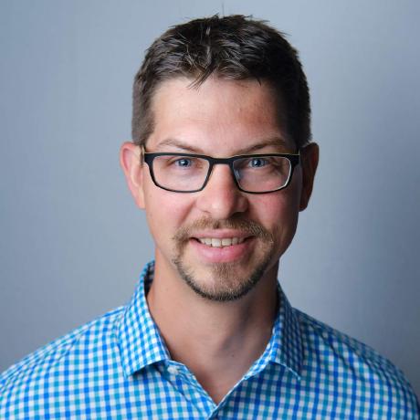 Chloe Bennett's profile picture